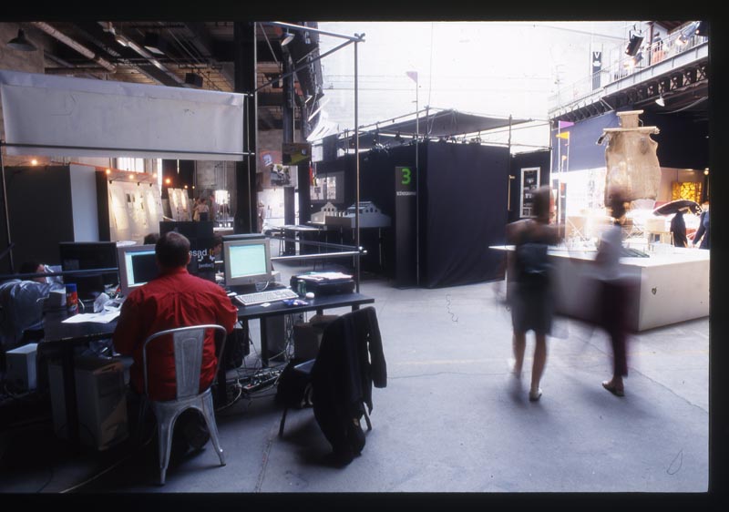ENSAD-PO-EXPO 2000-T
